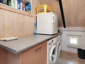 House | Interior - 8 Person Holiday Home in Ringkobing (Ringkobing)