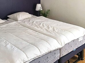 3 bedrooms, individually furnished - 10 Person Holiday Home in Sösdala (Sosdala)