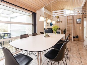 House | Dining - 5 Star Holiday Home in Hjorring (Hjørring)