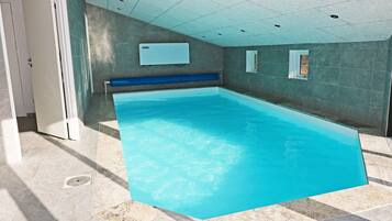 Hus | Pool | Indendørs pool, udendørs pool