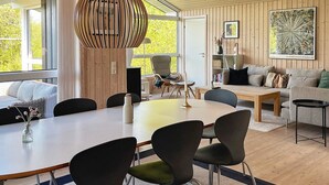 House | Dining - 8 Person Holiday Home in Saltum (Saltum)