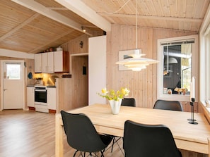 House | Dining