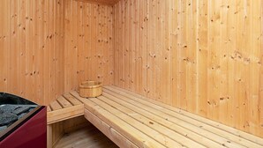 House | Sauna - Cozy Holiday Home in SÃ¦by near Beach (Sæby)