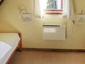 2 bedrooms, individually furnished, cribs/infant beds