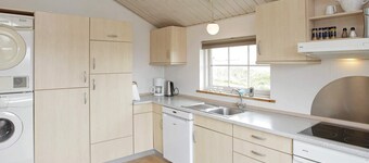 Picturesque Holiday Home in LÃ¸kken near Sea