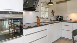 House | Interior - 6 Person Holiday Home in Blavand (Blavand)