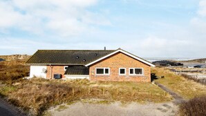 House | Exterior - 4 Star Holiday Home in Henne (Henne)
