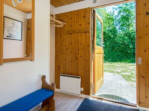 4 Schlafzimmer, Babybetten, individuell eingerichtet