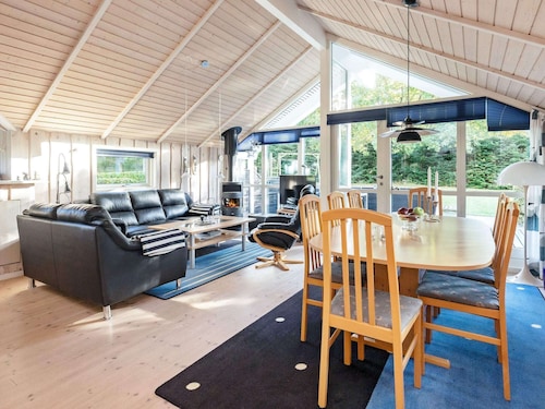 7 Person Holiday Home in Logstor-by Traum