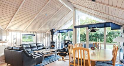 7 Person Holiday Home in Logstor-by Traum