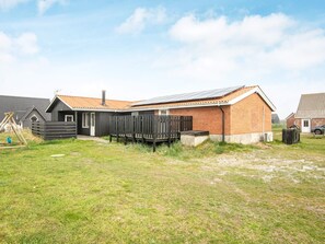 House | Exterior