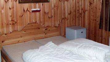3 bedrooms, individually furnished