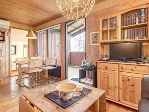 Casa | Cozinha privada | Cadeirão de bebê