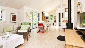House | Living room