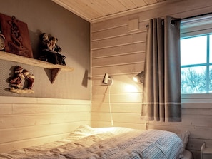2 bedrooms, individually furnished
