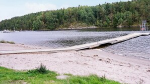 Beach - 6 Person Holiday Home in Strömstad (Stromstad)