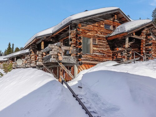 Sallanhelmi e2 by Interhome