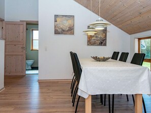 House | Dining