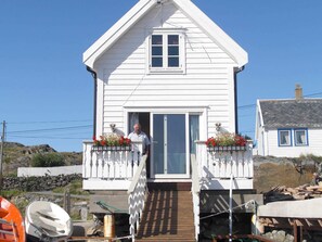 Exterior - 7 Person Holiday Home in Utsira (Utsira)