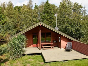 Exterior - Cozy Holiday Home in Væggerløse With Terrace (Vaeggerlose)
