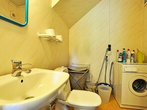 Bathroom - 6 Person Holiday Home in Broby (Broby)