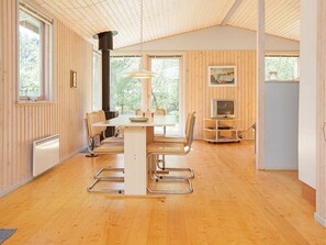 Dining - Spacious Holiday Home With Indoor Whirlpool in Zealand (Nykobing Sjaelland)