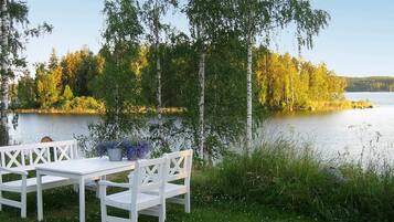 House | Water view