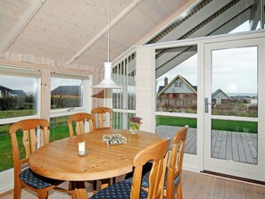 House | Dining