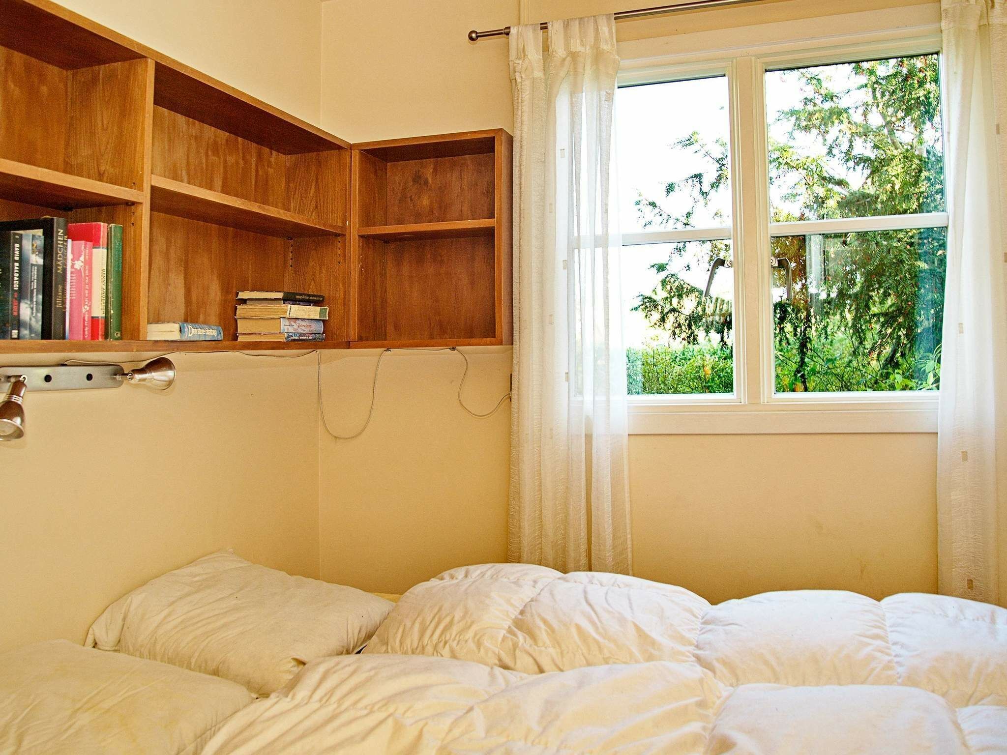 1 Schlafzimmer, Babybetten