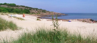บ้านพักขนาดใหญ่ใน Allinge Bornholm ใกล้ทะเล