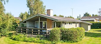 6 Person Holiday Home in Glesborg