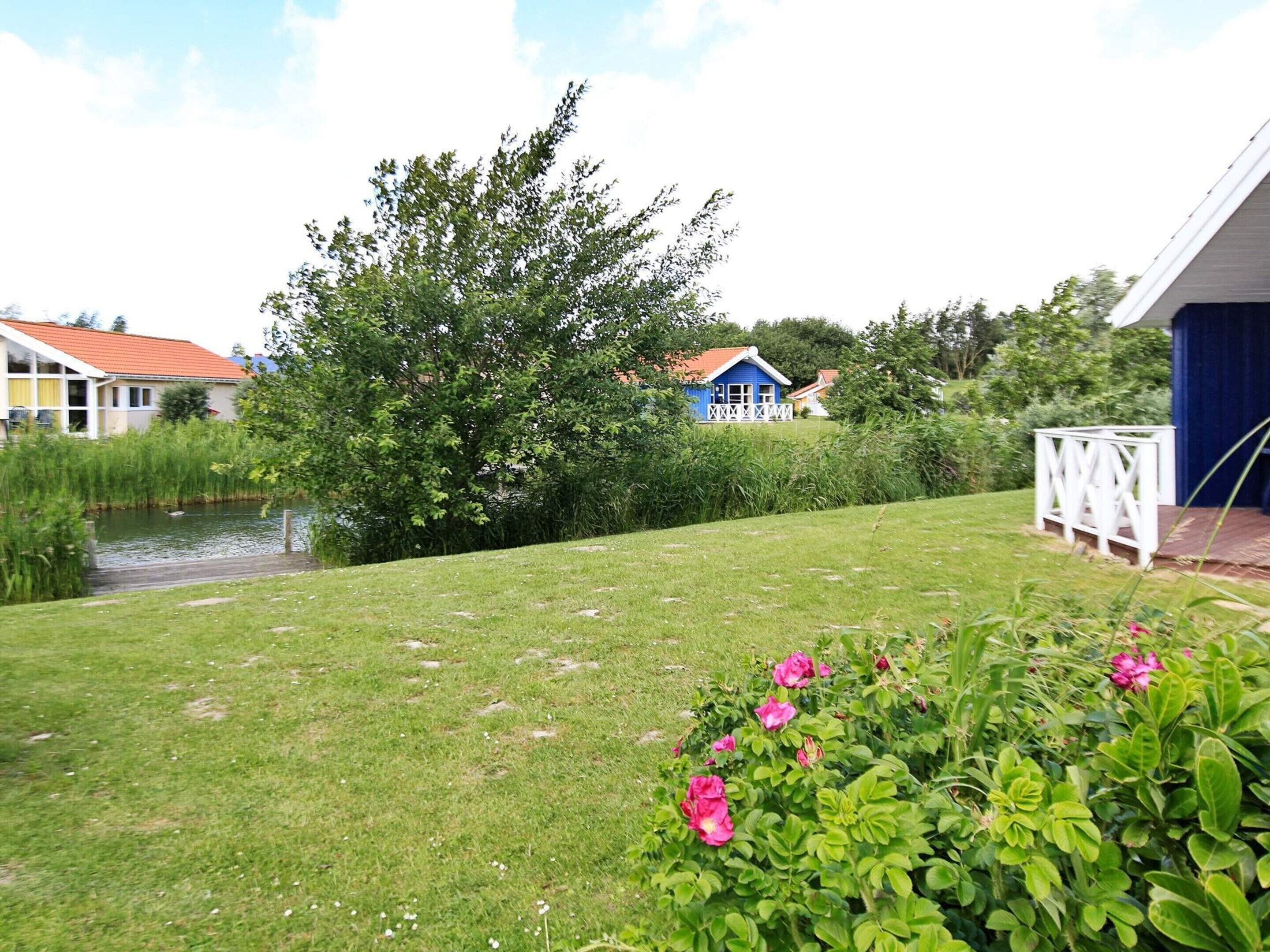 House | Water view