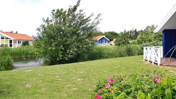 House | Water view