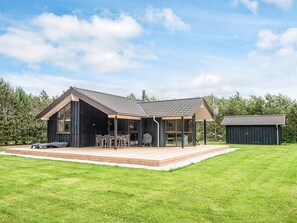 Exterior - 4 Star Holiday Home in Hemmet (Hemmet)