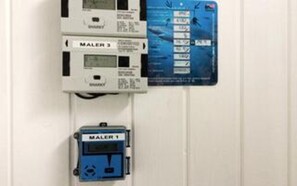 A control panel with labels 'MALER 3' and 'MALER 1' on a white wall. - 5 Star Holiday Home in Hjorring (Hjørring)