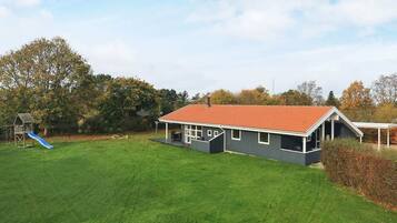 Hus | Udsigt fra overnatningsstedet