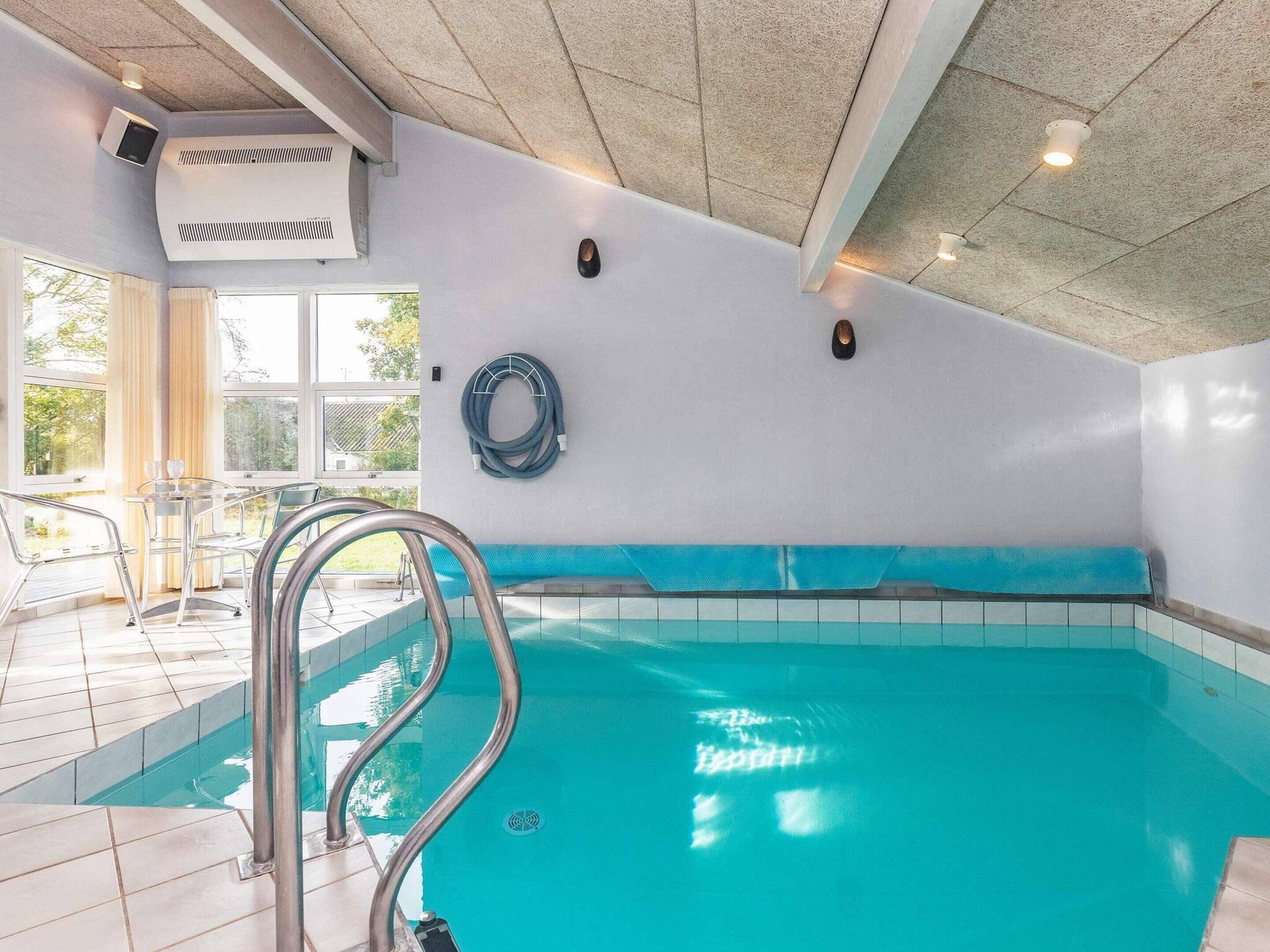 Maison | Piscine | Piscine couverte, piscine extérieure