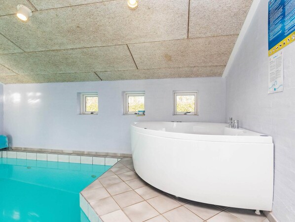 House | Spa treatment