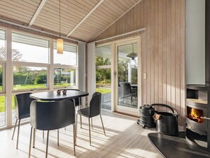 House | Dining