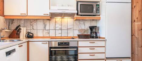 Hus | Eget kjøkken | Høy barnestol