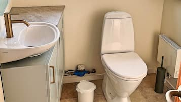 House | Bathroom