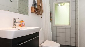 Unclassified image, 4 of 20, button - Picturesque Holiday Home in Egernsund With Terrace (Broager)