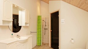 Bathroom - Spacious Holiday Homein Falster With Sauna (Vaeggerlose)