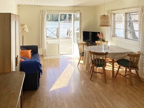 House | Dining