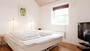 Unclassified image, 4 of 20, button - Delightful Holiday Home in Hemmet With Sauna (Hemmet)