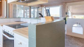 House | Private kitchen | Highchair