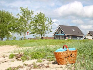 House | Property grounds - Holiday Home in Gelting (Gelting)