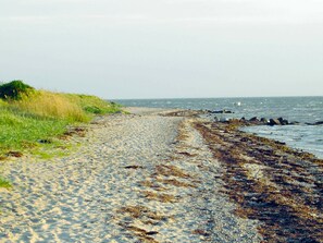 Beach - Magnificent Holiday Home in Tranekær With Sauna (Tranekaer)