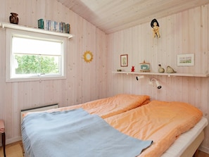 4 bedrooms, cots/infant beds - Magnificent Holiday Home in Tranekær With Sauna (Tranekaer)