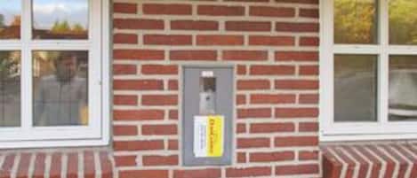 House | Exterior detail